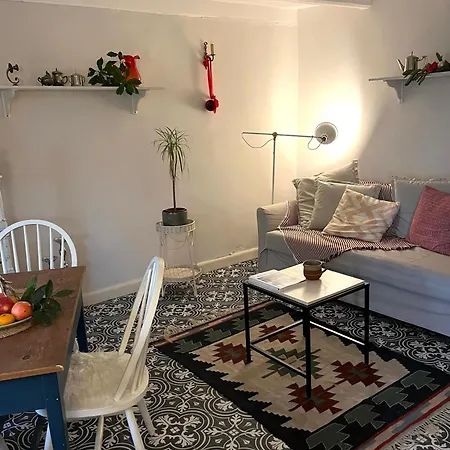 Ko, Es Kavics Vendeghazak アパート *