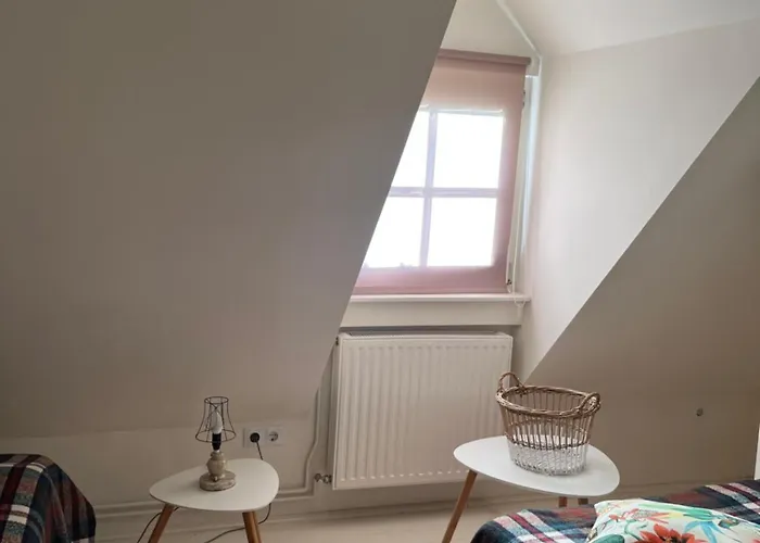 Apartment Ko, Es Kavics Vendeghazak *