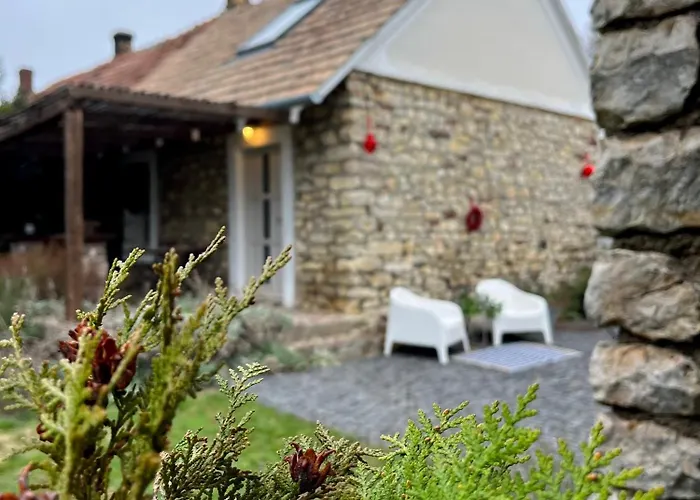 Apartament Ko, Es Kavics Vendeghazak *