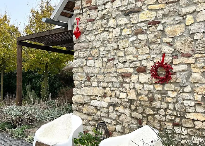 Apartament Ko, Es Kavics Vendeghazak