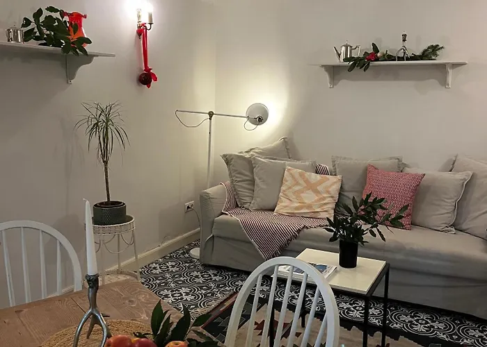 Apartment Ko, Es Kavics Vendeghazak Köveskál