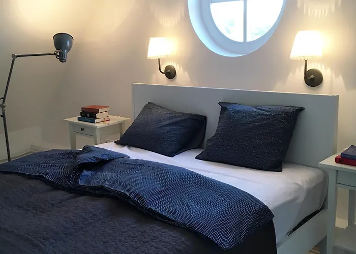 Ko, Es Kavics Vendeghazak Köveskál