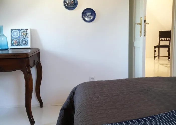 Ko, Es Kavics Vendeghazak *